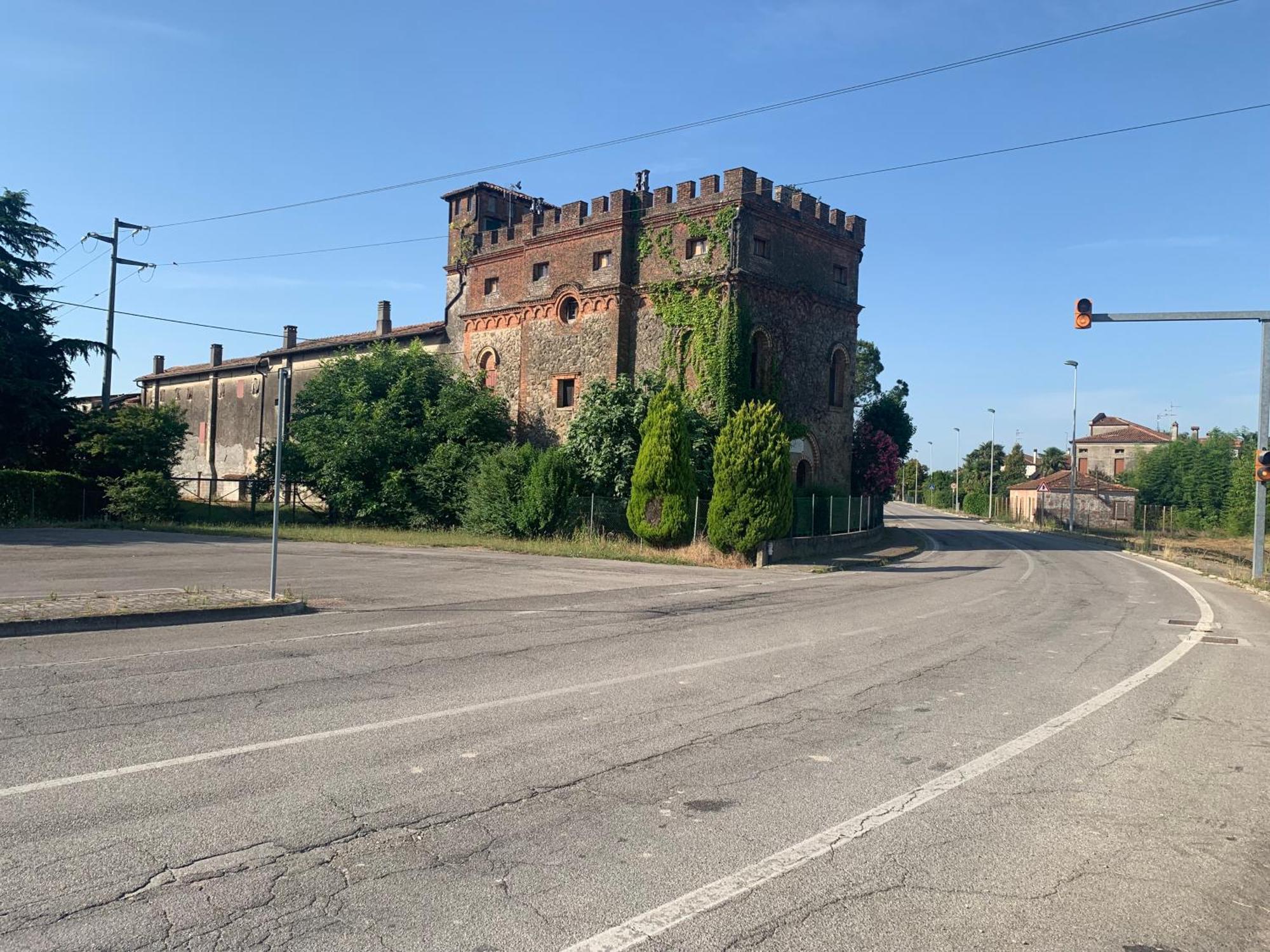 Palma Verde Castello di Brussa Bagian luar foto
